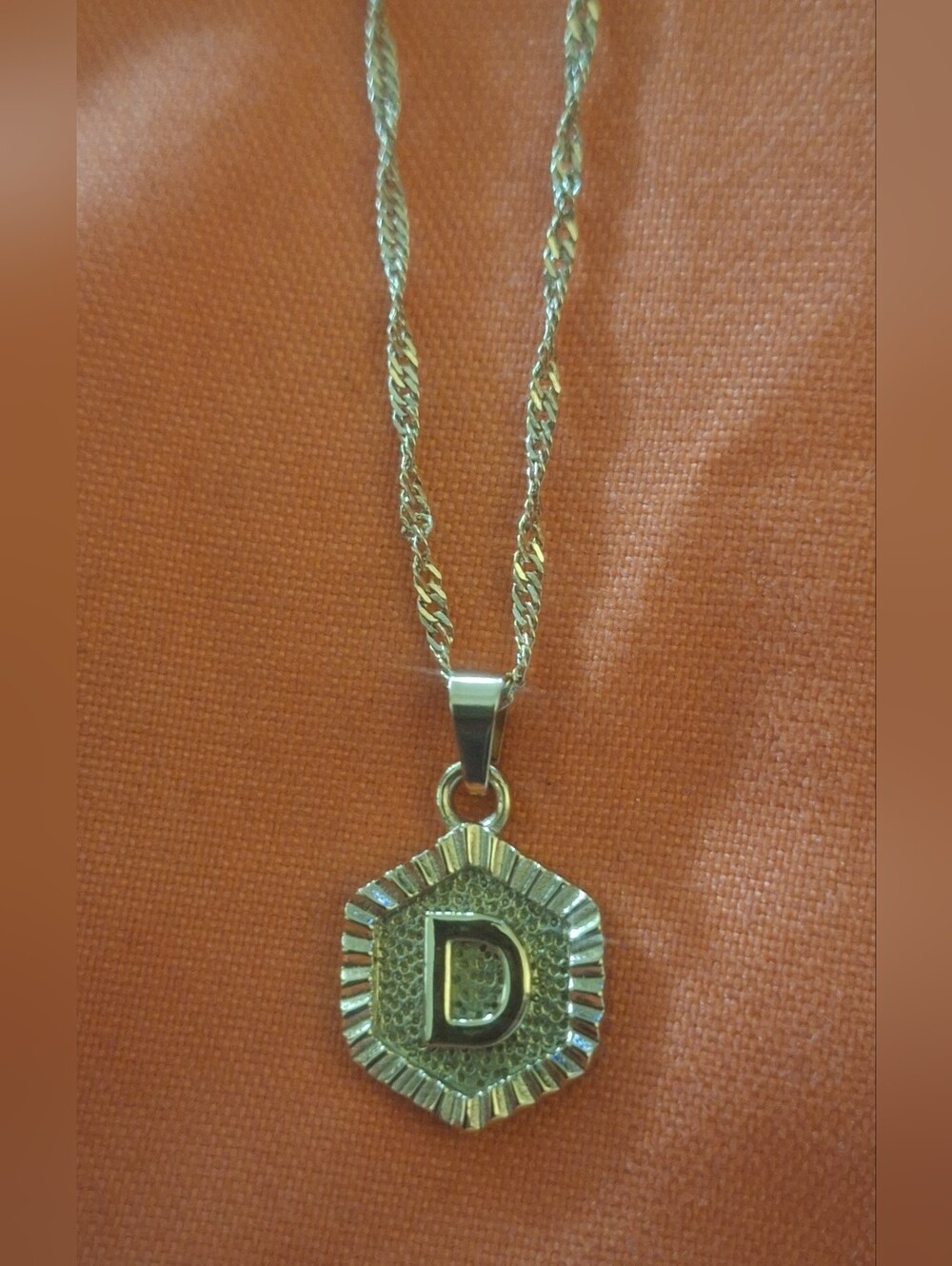Oak & Ivy Boutique Stainless Gold Tone D Initial Adjustable Necklace NWOT